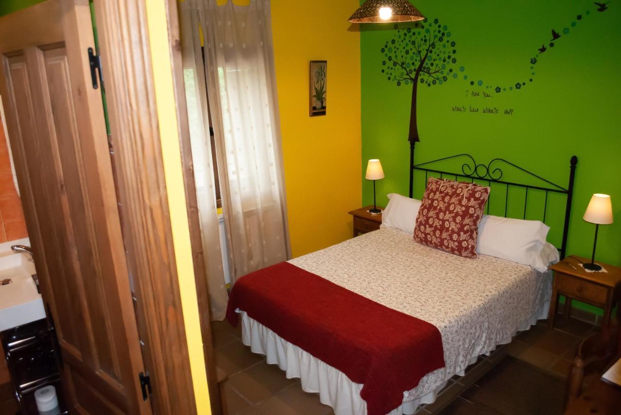 Casa Rural, Spa Y Restaurante El Huerto Del Abuelo Almiruete Exteriör bild
